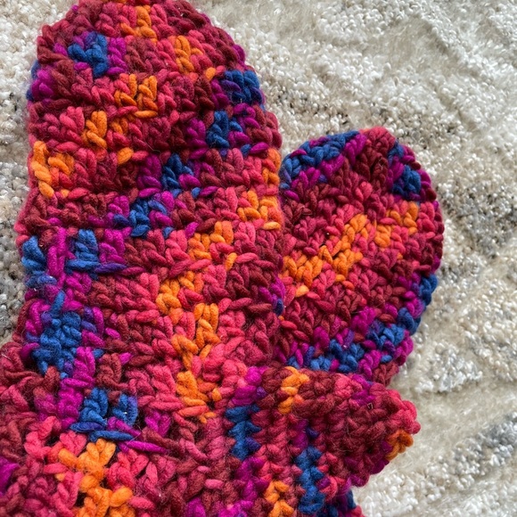 Handmade mitts! - Picture 4 of 4